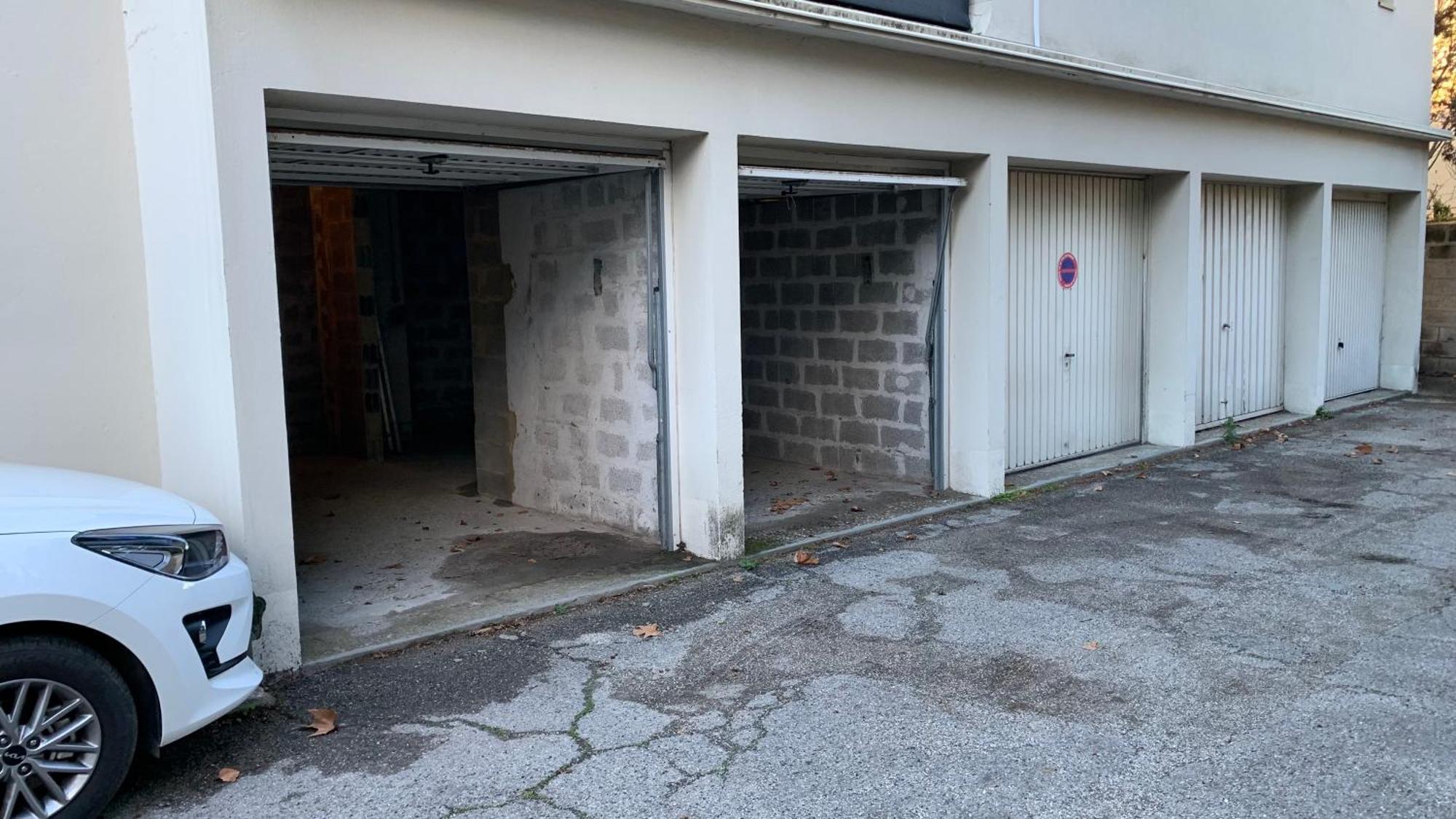 Au Calme De L'Iris - Clim - Garage - Wifi - Tramway Daire Avinyon Dış mekan fotoğraf